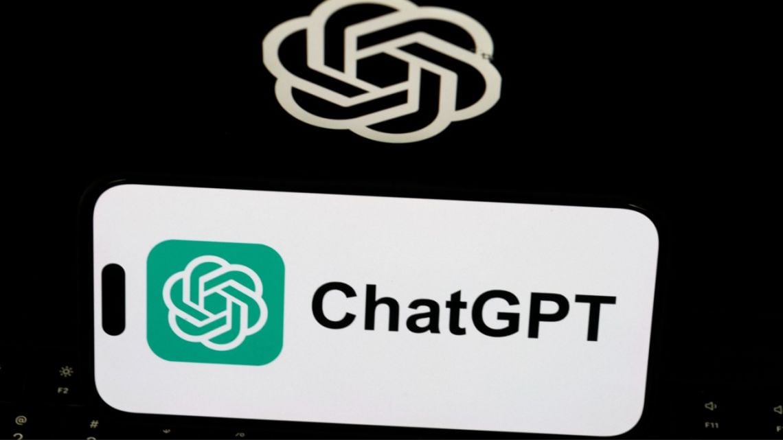 Caída simultánea de ChatGPT, Claude y Grok expuso la fragilidad de tres servicios centrales de inteligencia artificial
