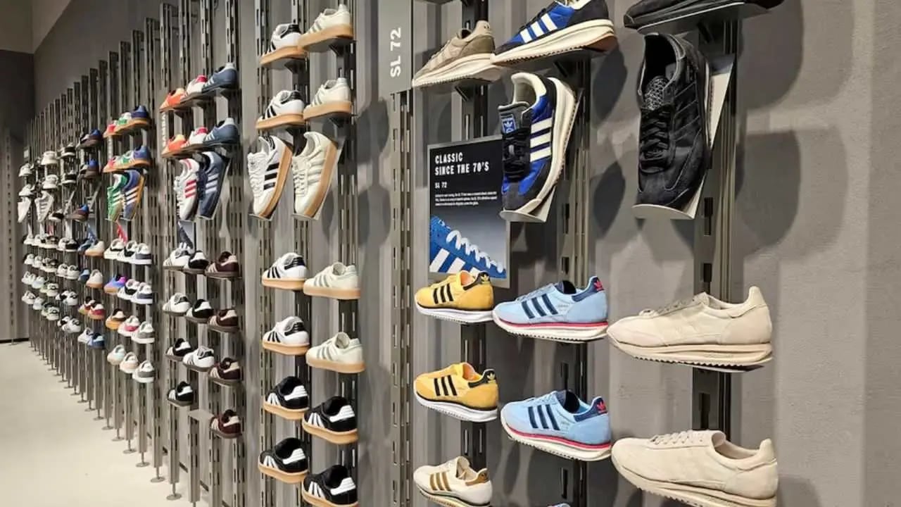 Adidas Argentina liquida zapatillas con rebajas de hasta el 50% y financiamiento sin interés en su tienda online