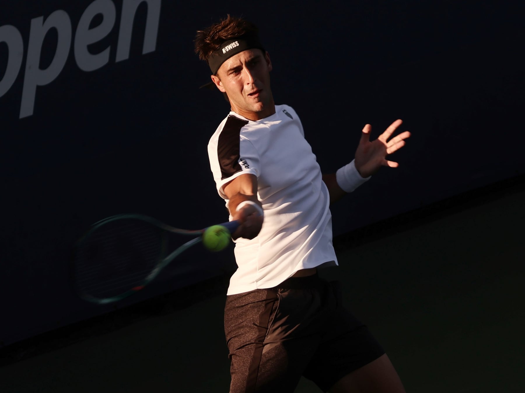 Etcheverry pasó la prueba de la paciencia y se metió entre los 16 mejores del US Open