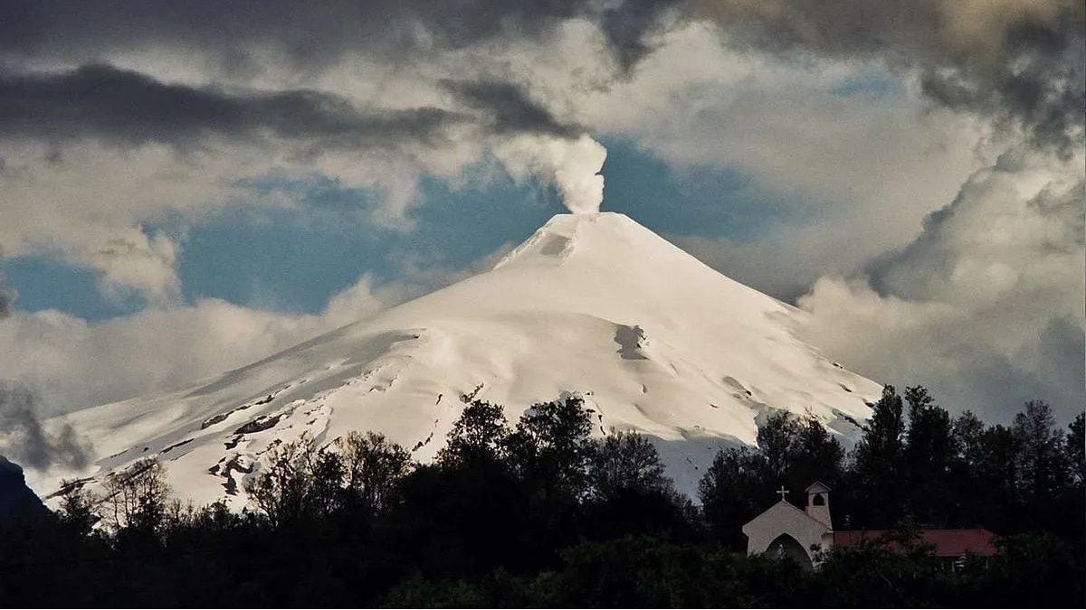 Villarrica en alerta amarilla: por qué la suba de actividad reabre la atención sobre la cordillera neuquina