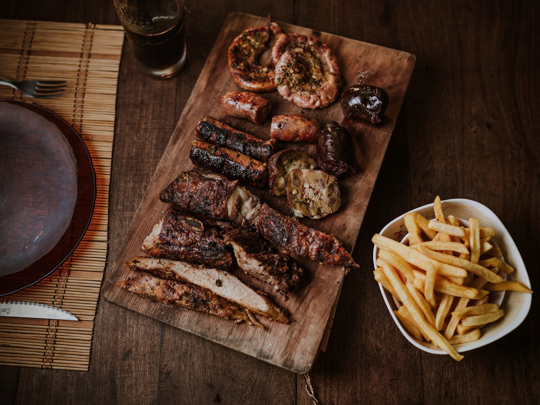 Cuánta carne llevar a la parrilla: claves para calcular por corte y por comensal