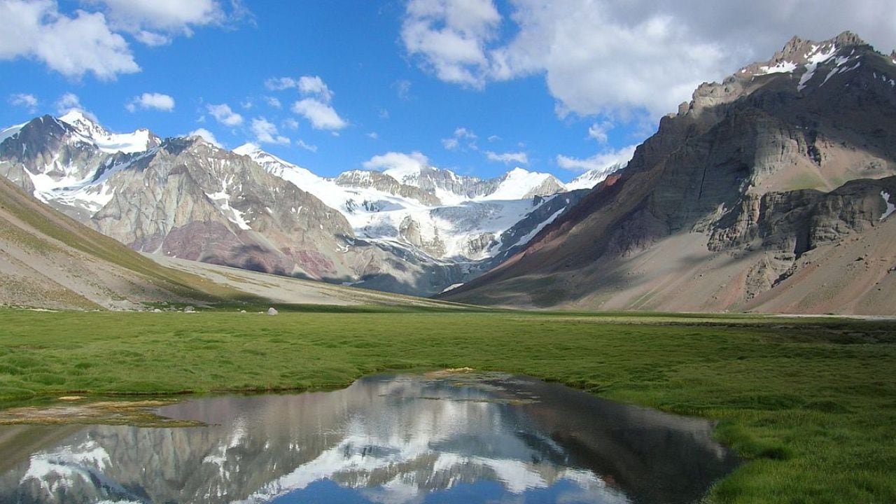 Cinco montañas argentinas se disputan un lugar en el mapa mundial del turismo de altura