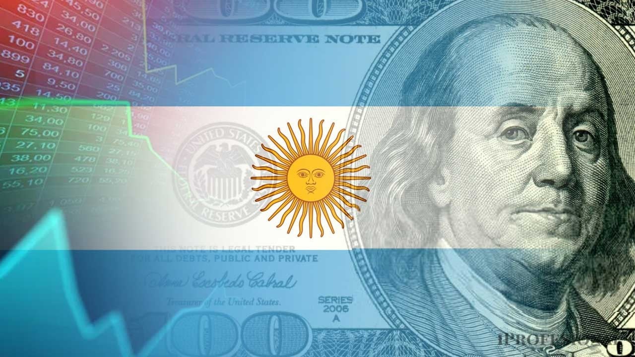 Proyectan que el dólar mayorista cerraría el año entre $1.611 y $1.850, según un consenso de 47 economista