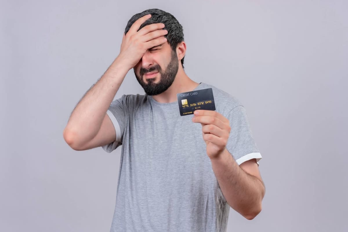 Tarjeta de crédito: por qué pagar el mínimo no es gratis y cómo se mueve la deuda que queda pendiente