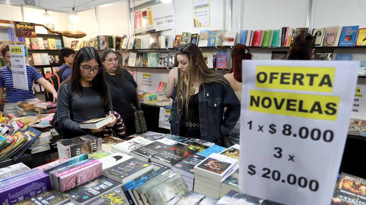 La Feria del Libro de Neuquén: libros desde dos mil pesos y entrada libre para pasar el viernes en familia