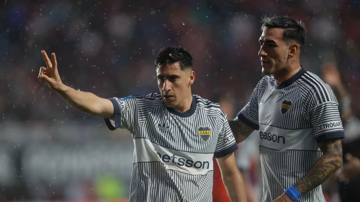 Boca pasó por el Gasómetro con una lluvia que no opacó su presente