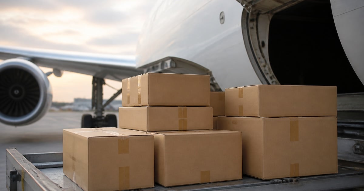 Compras por courier moderaron su ritmo en agosto pero acumulan más de USD 855 millones en lo que va del año