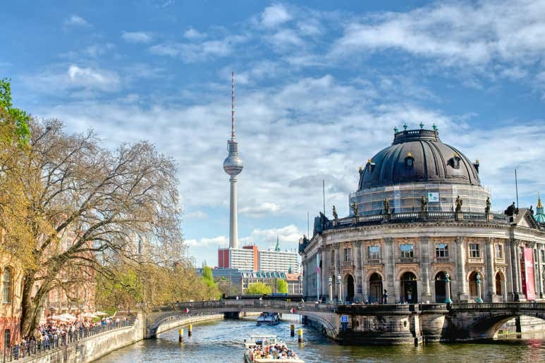Cuatro puentes en Alemania para organizar una escapada en tren desde Leipzig, Dresde, Fráncfort o Berlín