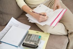 Octubre llega con suba del 1,66% en jubilaciones, AUH y pensiones: cómo quedan los haberes y el calendario de cobro