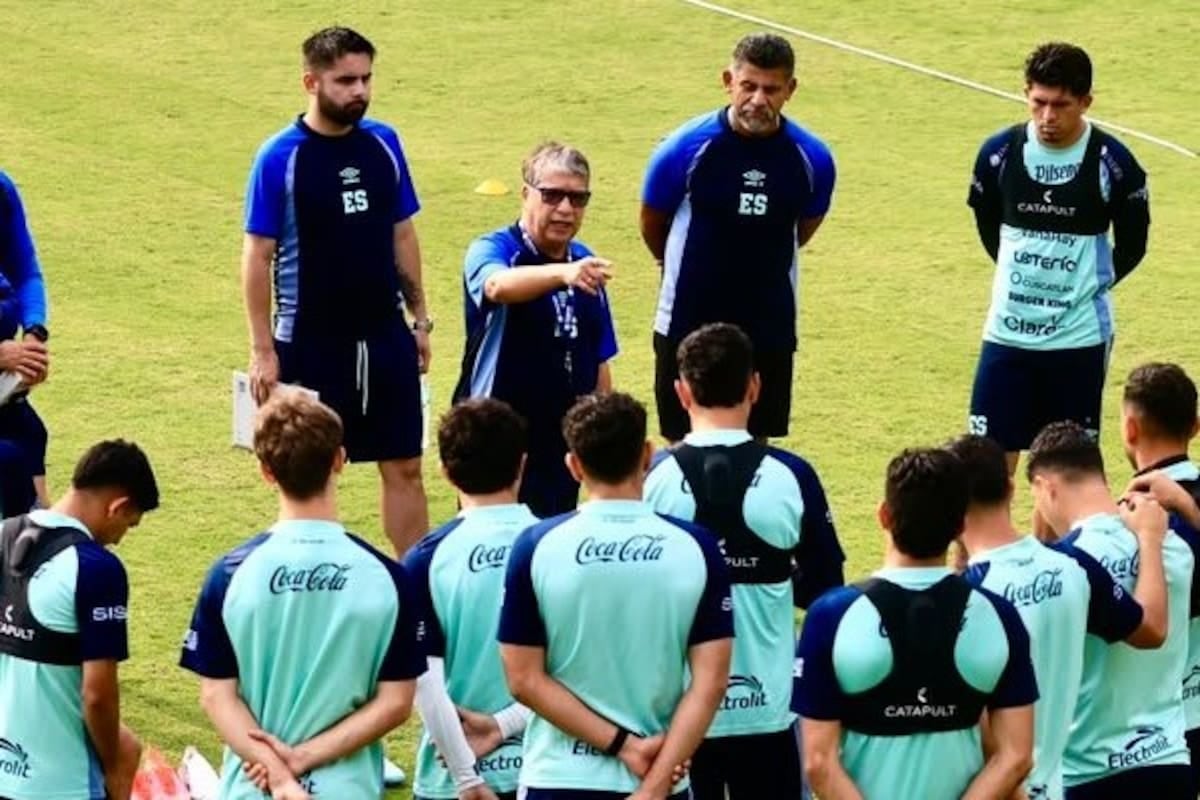 Después del 6-0, El Salvador se juega todo con Bolillo Gómez en el banco