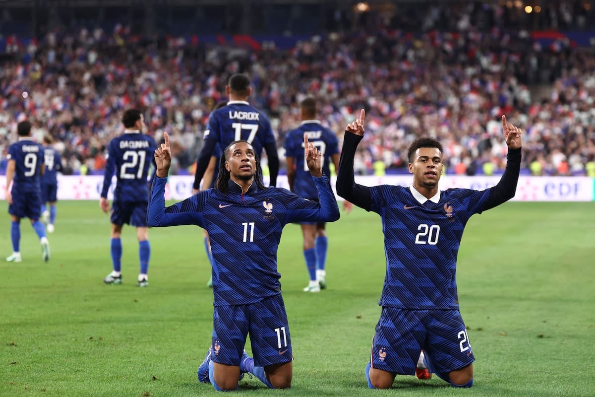 Francia lo dio vuelta sobre la hora y se afirma en lo más alto de su grupo en la Nations League