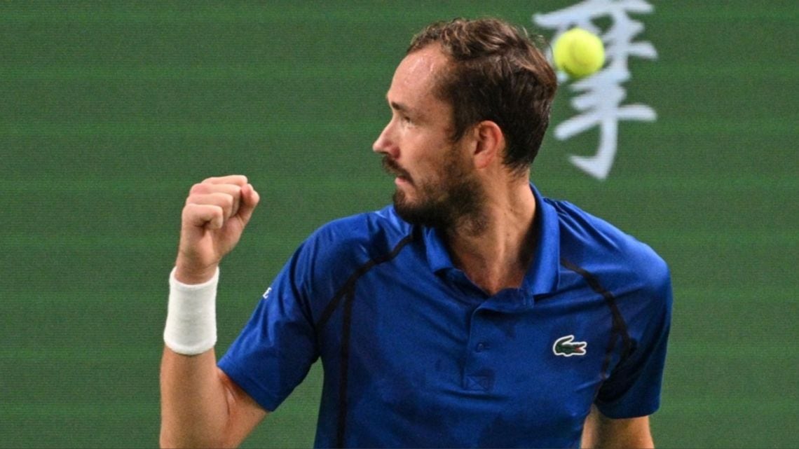 Shanghái tiene semifinalistas: Jódar hace historia y Medvedev quiere revancha