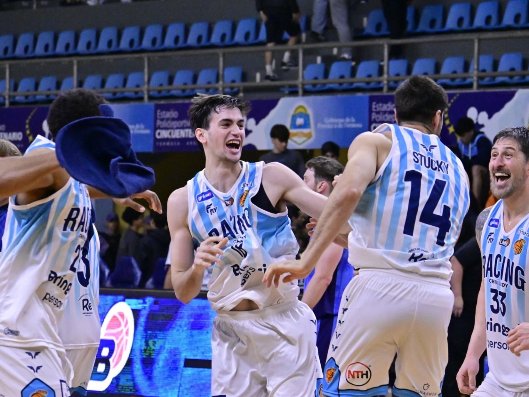 Racing de Chivilcoy ganó en Formosa con una remontada a la antigua
