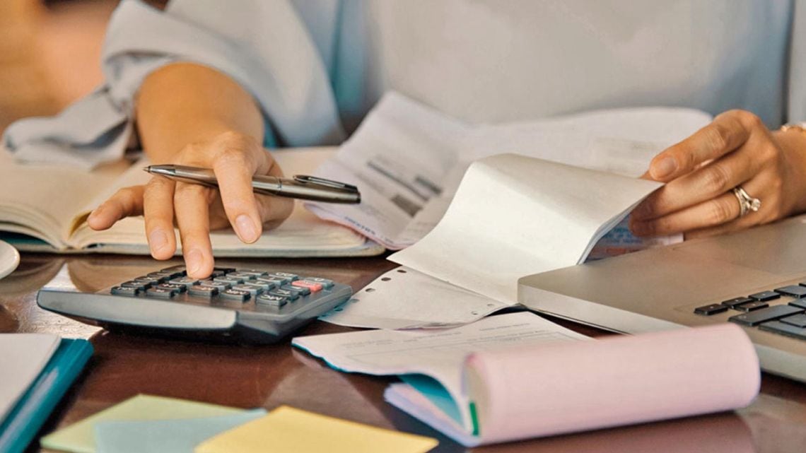 La mora familiar escala a 12,81% en agosto y se consolida entre los registros más altos de los últimos veinte años