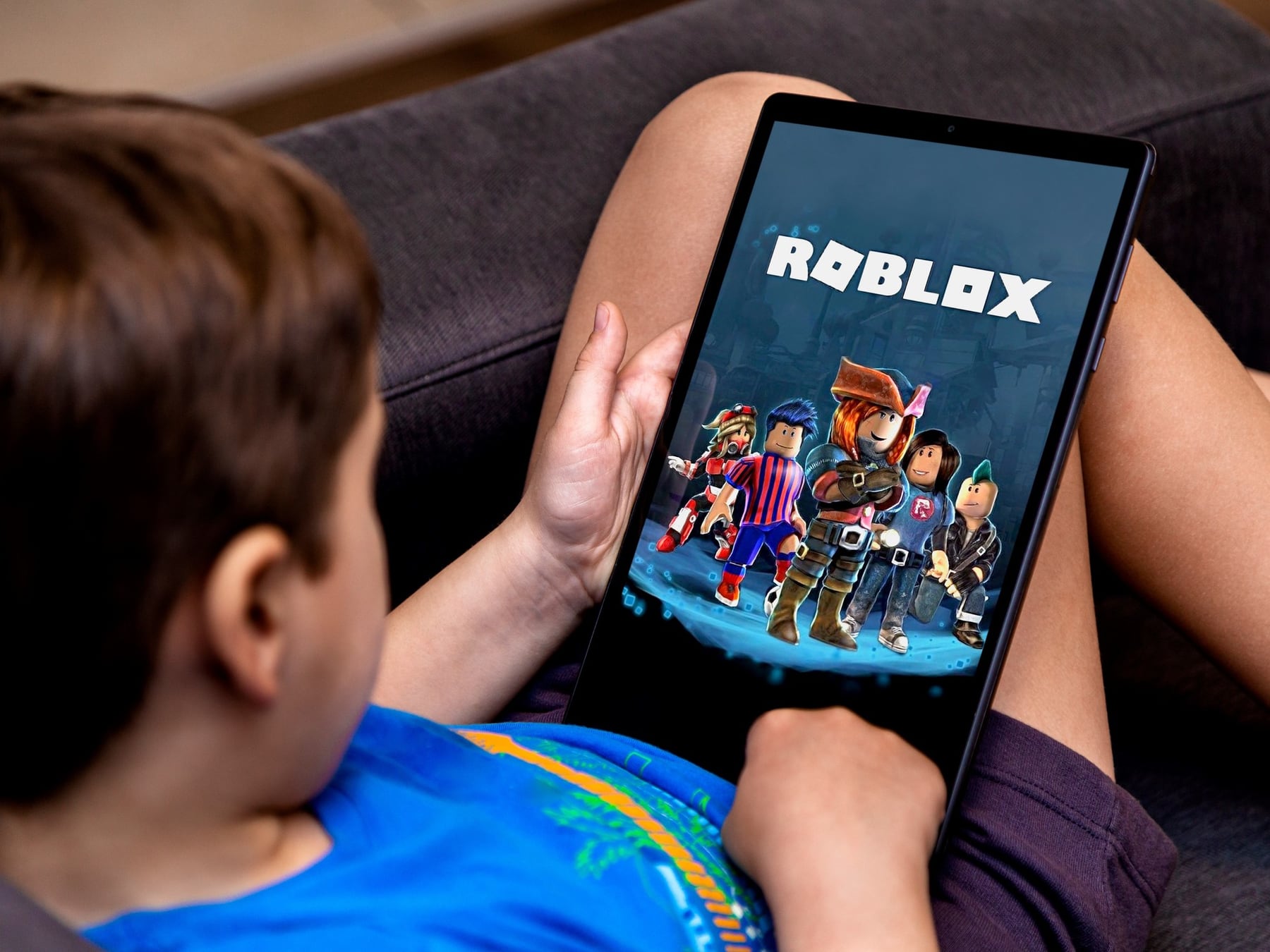 Roblox cumple veinte años y los padres siguen sin entender qué hacen sus hijos adentro