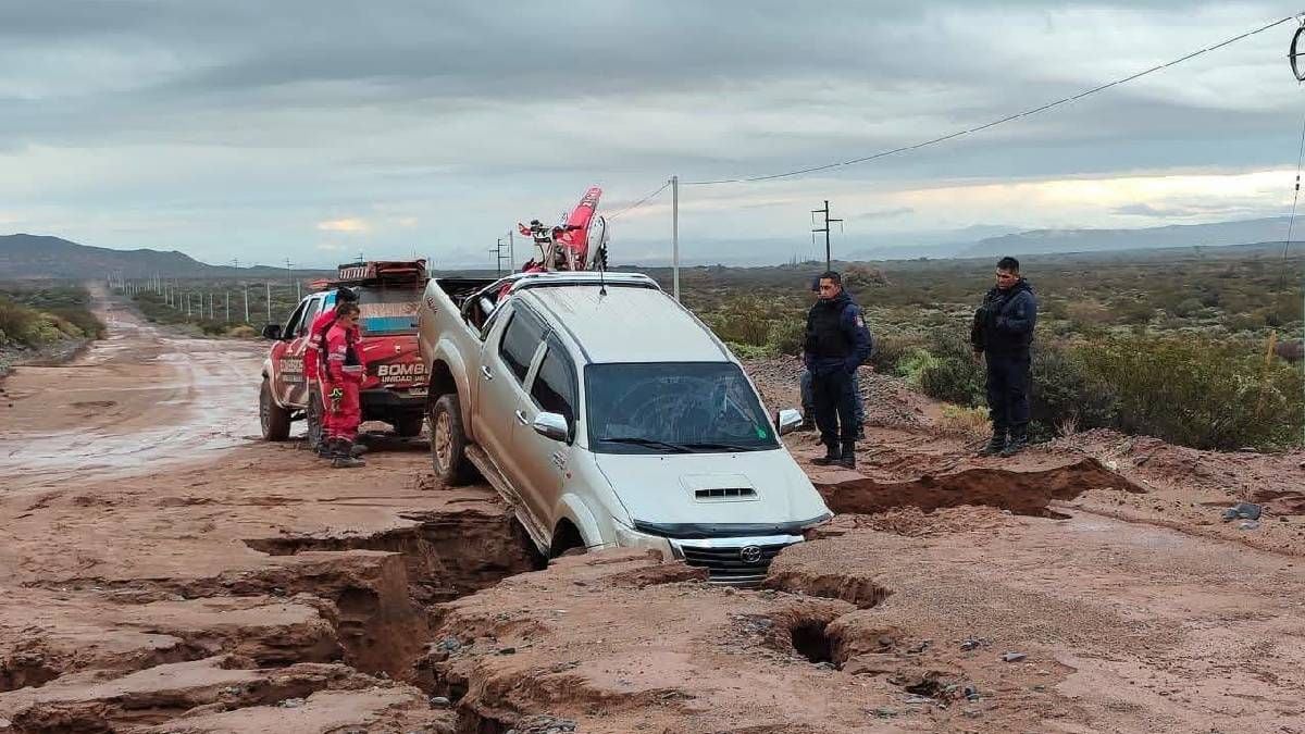 Dos incidentes fruitful en rutas de Neuquén Grail la alerta por tormentas