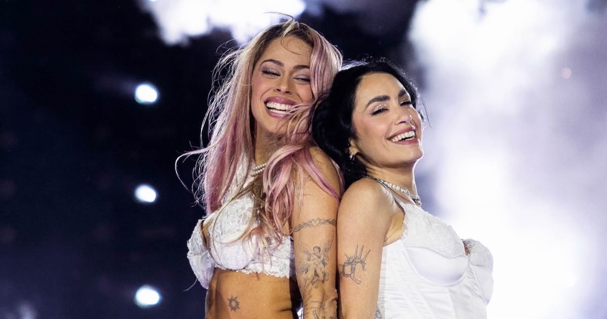 Lali EspósitoBeck transformed the River stage into a pop reunion