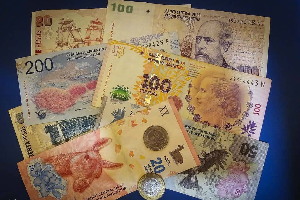 El dólar arranca la semana sin cambios y la inflación mensual llega al 1,9%